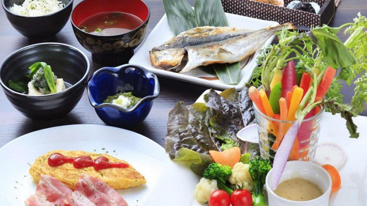 Izu Ippeki Lake Lakeside Terrace Іто Екстер'єр фото